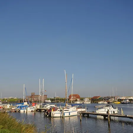 Nr 27 - Am Yachthafen Carolinensiel